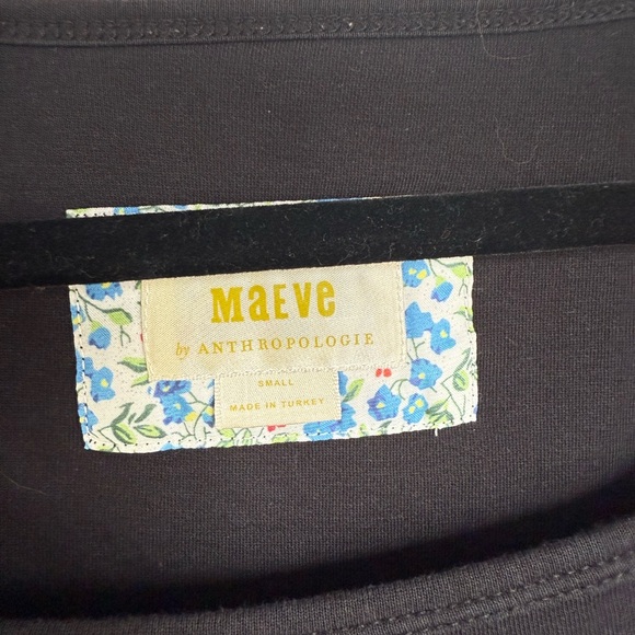 Anthropologie Black and White top with ruffle sleeve size small - Picture 6 of 8